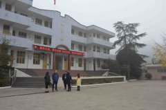 万水千山总是情